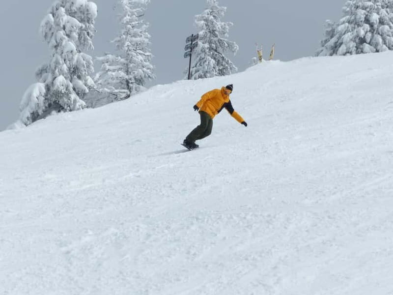 Borovets: 2-Hour Snowboard Taster Session with Instructor - What the late afternoon timing means for your day