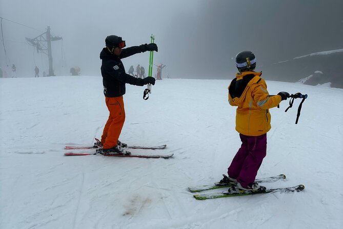 Borovets: Private Ski or Snowboard Tuition - Meeting beside The Black Cat in Borovets
