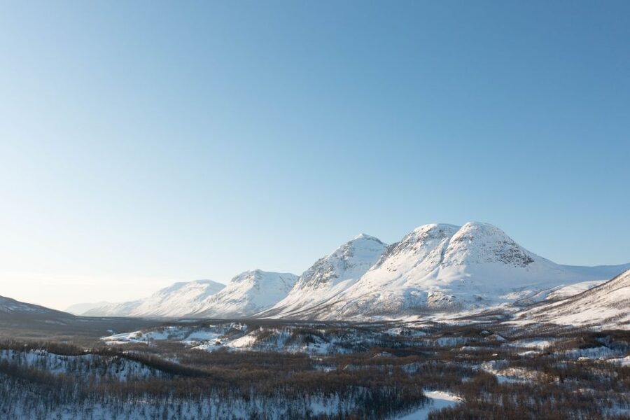 Breivikeidet: Cross-Country Skiing & Husky Visit - What makes this Tromsø ski trip worth your time
