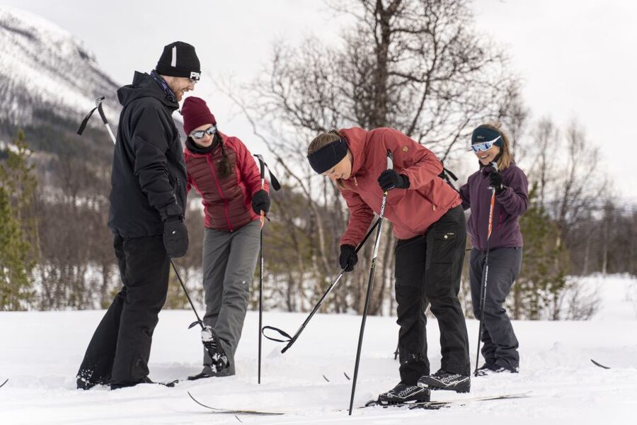 Breivikeidet: Cross-Country Skiing & Husky Visit - A warm pause in the Sami lavvu