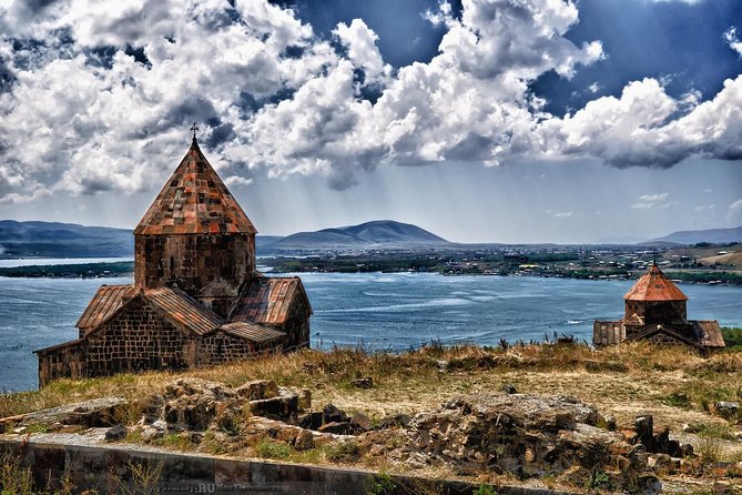 Dilijan (Haghartsin Monastery),Lake Sevan,Tsakhkadzor(ski resort) - Weather, clothing, and comfort