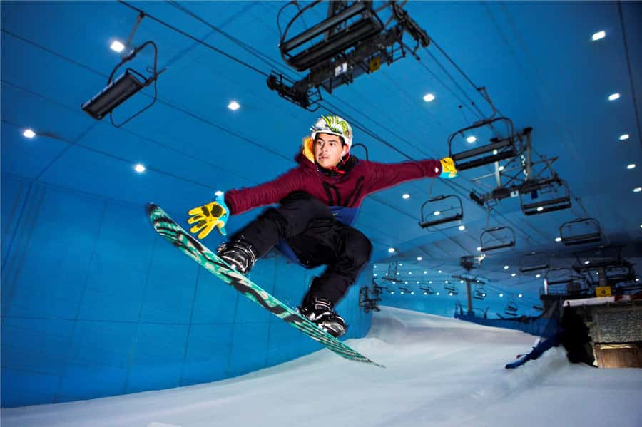Dubai: 2-Hour or Full-Day Slope Session at Ski Dubai - Who should book Ski Dubai?