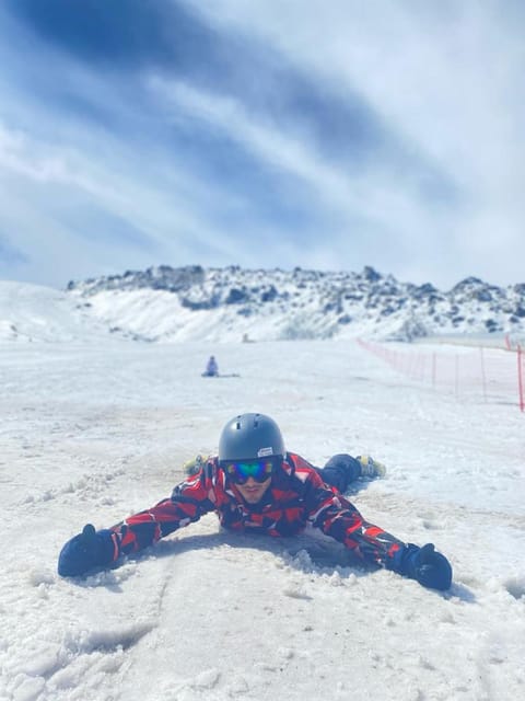 Erciyes Ski Tour with Professional Trainer From Cappadocia - The human side: guides who help beginners relax