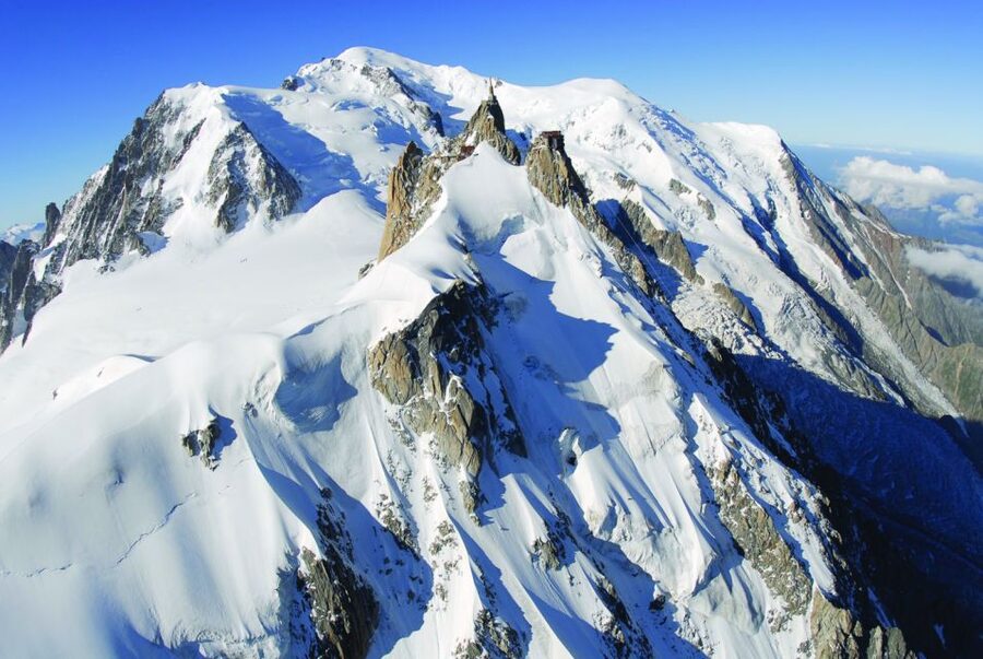 From Geneva: Chamonix Full-Day Ski Trip - Leaving Geneva from Place Dorcière