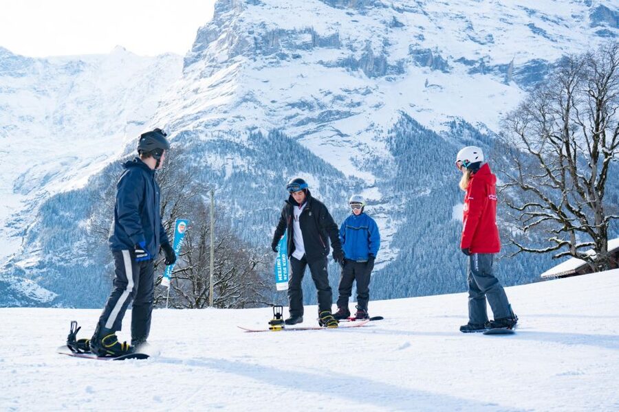 From Interlaken: Afternoon Beginners Snowboarding Lesson - Useful planning details before you book