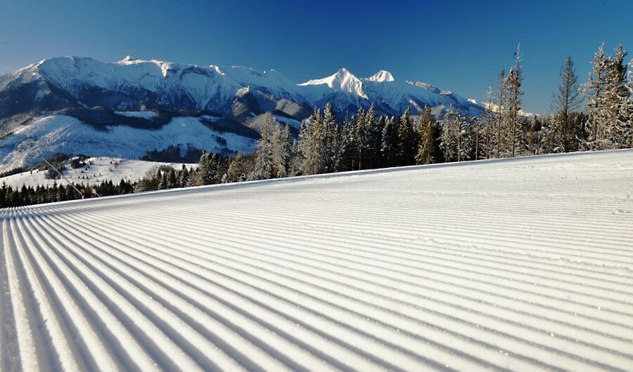 From Kraków: Tatra Mountans Ski Trip and Thermal Baths Visit - Equipment, clothing, and what to pack