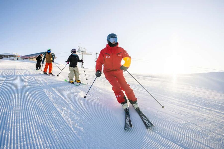 From Queenstown: Cardrona First Timer Ski or Snowboard - The early Queenstown pickup sets the pace