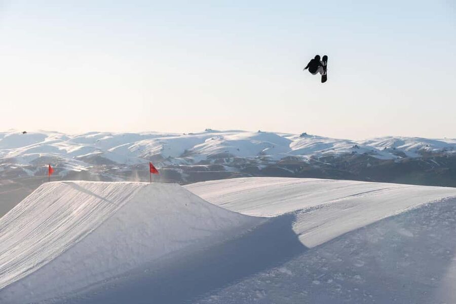 From Queenstown: Cardrona Ski/Snowboard Rentals & Transfer - Weather, season, and practical limits