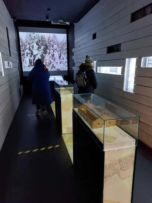 From Riga: Cross-country skiing and beating heart memorial - Choosing your skis and getting ready for the trail