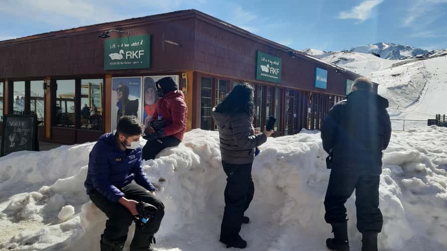 From Santiago: Farellones Park Resort Entry & Ski Classes - Who will enjoy this mountain day