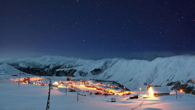From Tbilisi: Full-Day Gudauri Ski Resort Day Trip - Guides, language, and the feel of the trip