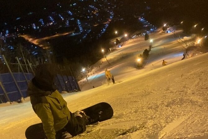 Full Day Private Skiing / Snowboarding Tour in Sapporo - The guide makes the difference