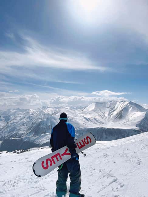 Gudauri: Snowboard/Ski Instructors - Beginner slopes and the first proper descent