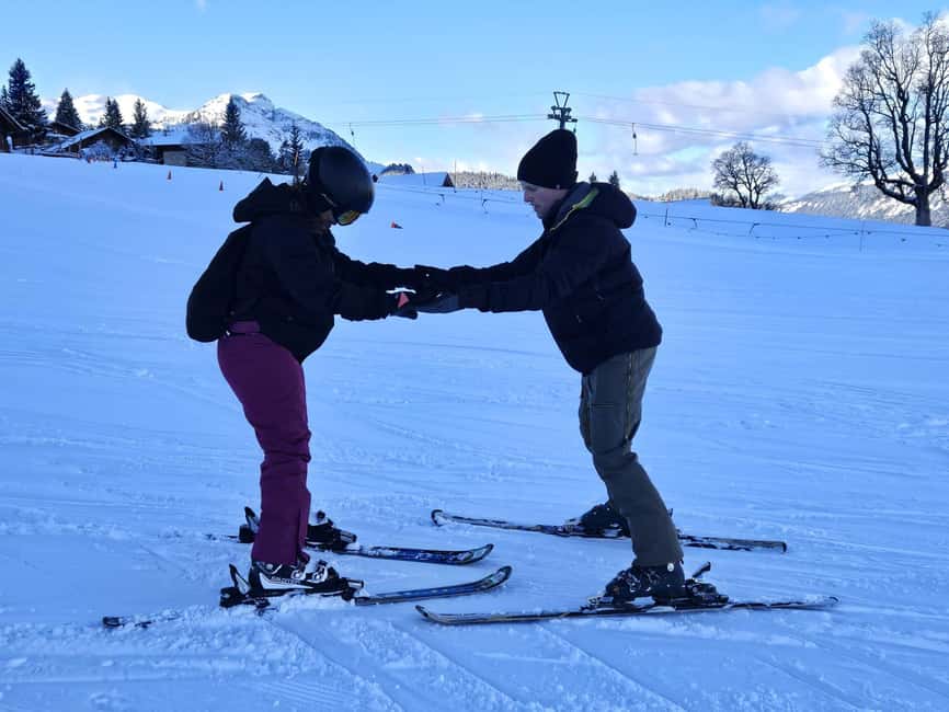 Interlaken: All-inclusive Half-day Ski Taster for beginners - The two-hour lesson on easy terrain