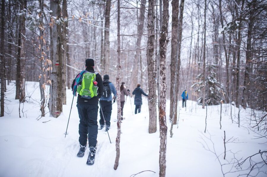 Jacques-Cartier National Park: Skiing Excursion - Getting ready at the main lodge