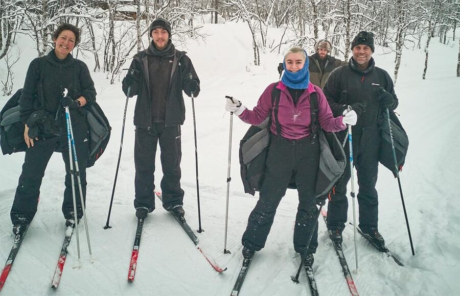 Kiruna: Cross-Country Skiing Tour with a Guide - Starting from Kiruna Tourist Office or Camp Ripan