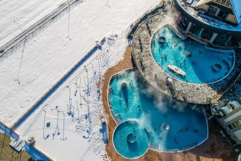 Krakow: Beginner Ski Adventure with Optional Experiences - Zakopane: a cultural alternative to the pools