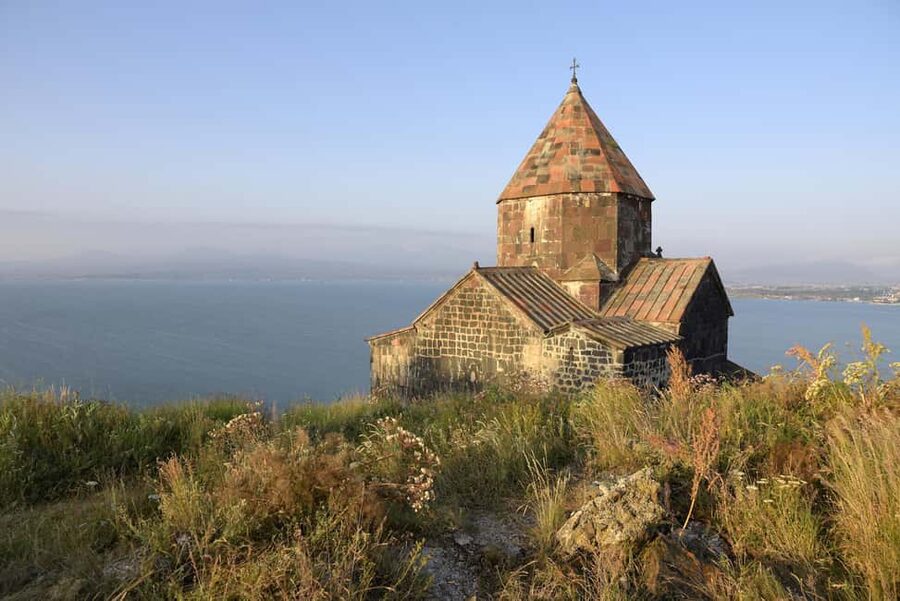 Lake Sevan-Tsaghkadzor ski resort-Kecharis Monastery - Kecharis Monastery and the quieter middle of the day