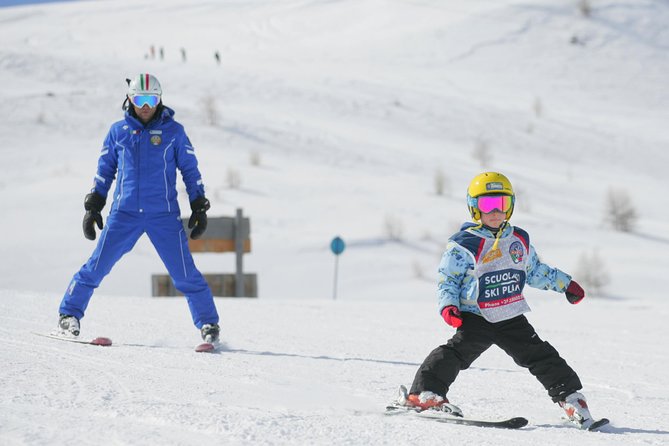 Lessons in Mini-Group - 3 hours a day - skiing - Why a group of three to six can be good value