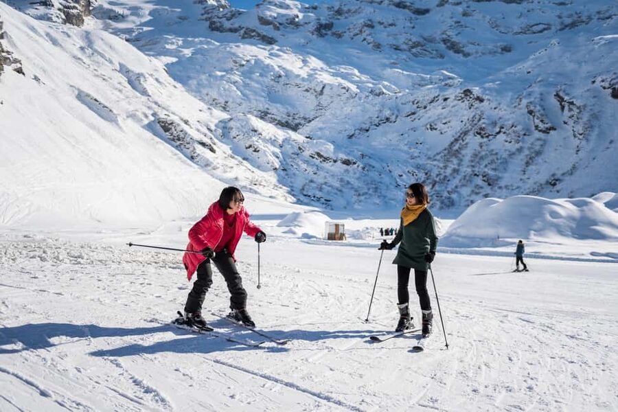 Lucerne: Mount Titlis First time Ski Experience - From Lucerne to Engelberg by comfortable coach
