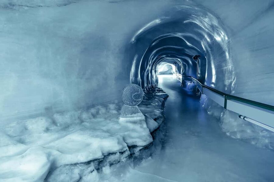 Lucerne: Titlis Beginner Ski Day Snow Experience - Glacier Cave, Cliff Walk, and Glacier Park