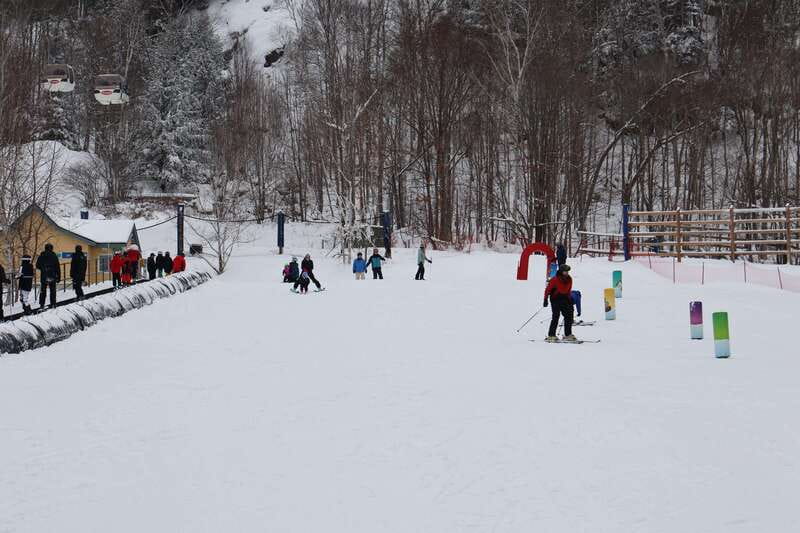 Montreal: Guided Skiing in Quebec Forests - Choosing between Mont-Tremblant, Saint-Bruno, and Mont Sutton