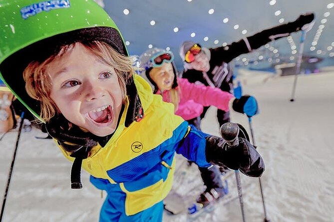 One-Day Ski Dubai with Snow Plus Tickets in the Mall of Emirates - Getting Ready at About -1°C