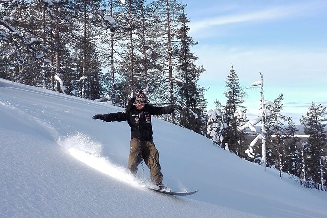 Private 2-Hour Snowboarding in Levi - The uphill snowshoe walk
