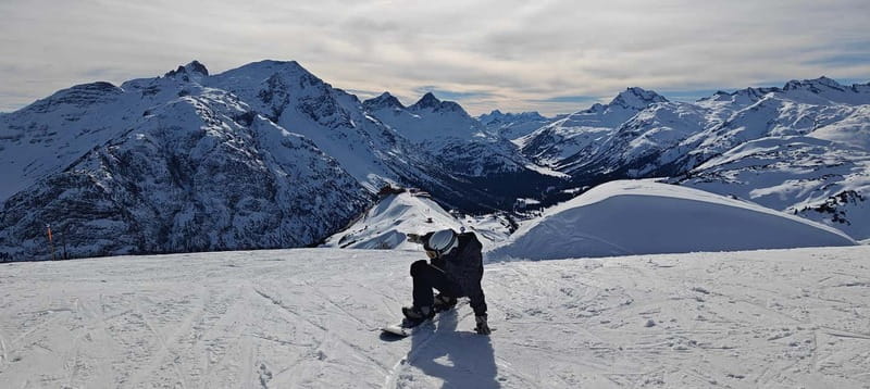 Private Andorra or Pyrinees Ski / Snowboard Tour Day trip - Getting fitted for a full day on snow