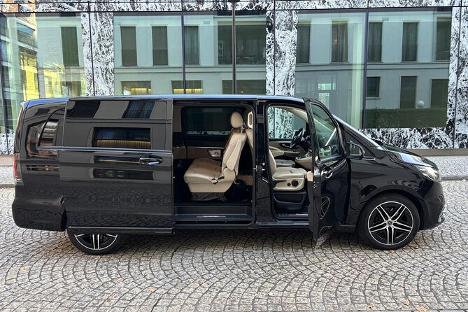Private Zurich Airport Transport to your Ski Resort - From Zurich Airport to the mountains