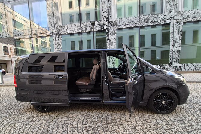 Private Zurich Airport Transport to your Ski Resort - Service that goes beyond the steering wheel