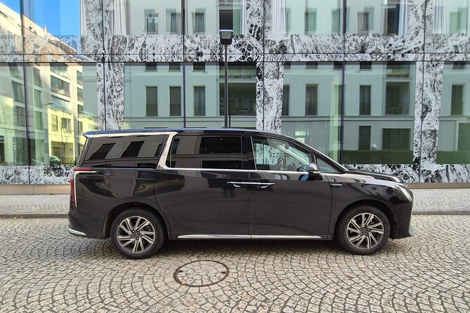 Private Zurich Airport Transport to your Ski Resort - Is $397.79 a fair price?