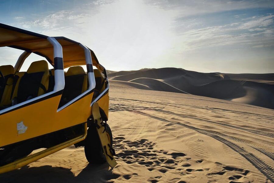 Pro Sanboarding or skiing in Huacachina from Lima - Day trip - Arriving at Huacachina oasis