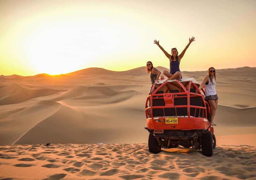 Pro Sanboarding or skiing in Huacachina from Lima - Day trip - Starting near Kennedy Park in Miraflores