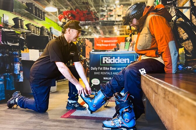 Ridden Ski and Snowboard Rental Package in Breckenridge - A fitting process built around personal help