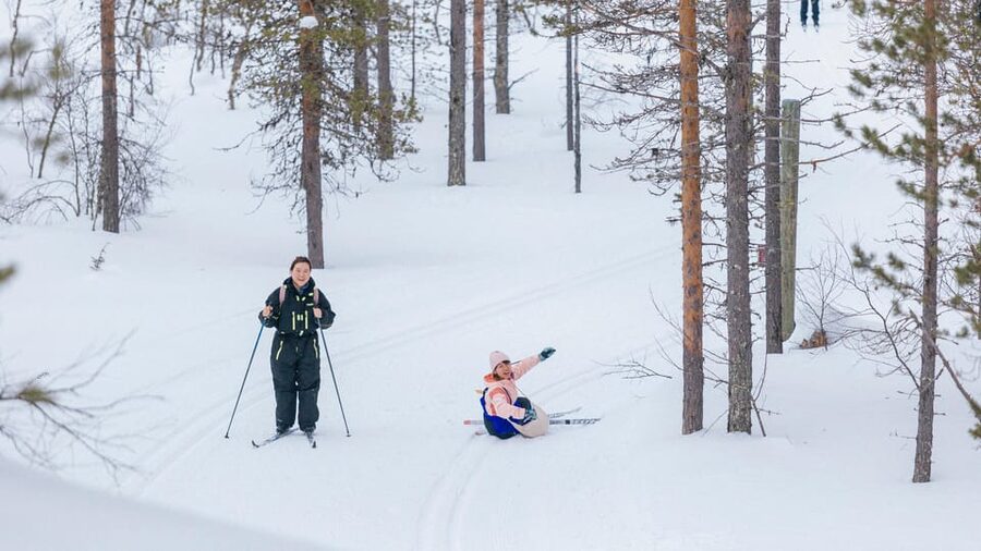 Saariselkä: Cross-Country Skiing for beginners - Getting fitted with skis, boots, and poles