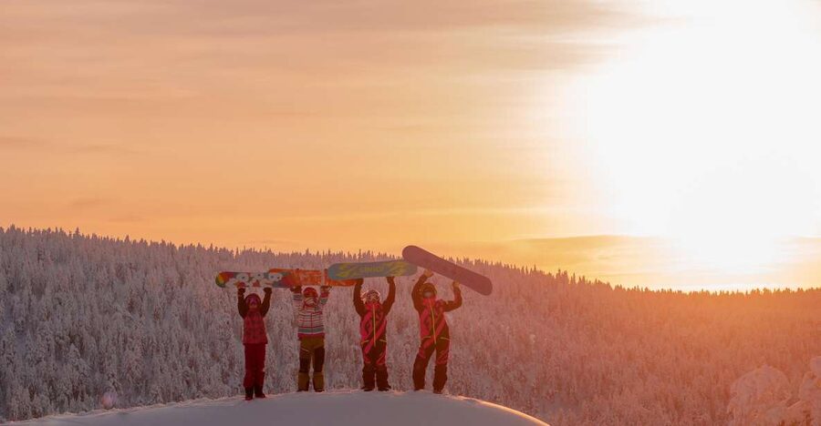 Saariselkä: Easy Snowboard Day Package (11y+) - Why this Saariselkä package works for first-timers
