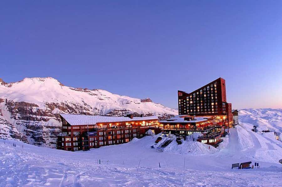 Santiago: Valle Nevado Ski Day Trip with Hotel Transfers - The 60 curves to Farellones and Valle Nevado