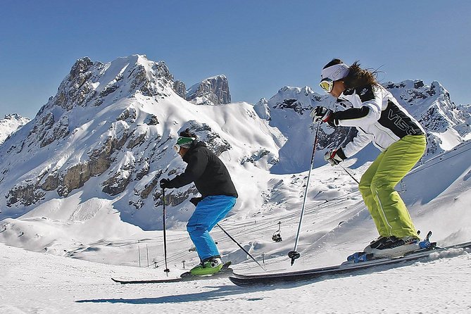 Sellaronda ski & Snowboard Tour - Following the full loop through the Dolomites