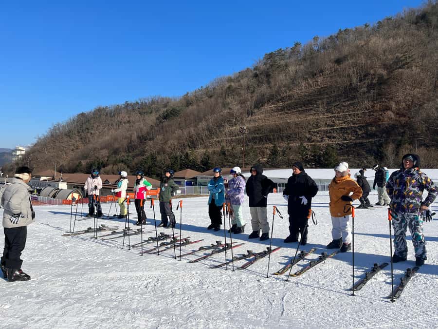 Seoul: Elysian Ski Resort One Day Tour - What You Need to Bring or Rent