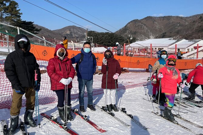Seoul to Jisan Ski Resort (Fun 1 Day Trip Winter Sports & Skiing) - The short ginseng museum stop
