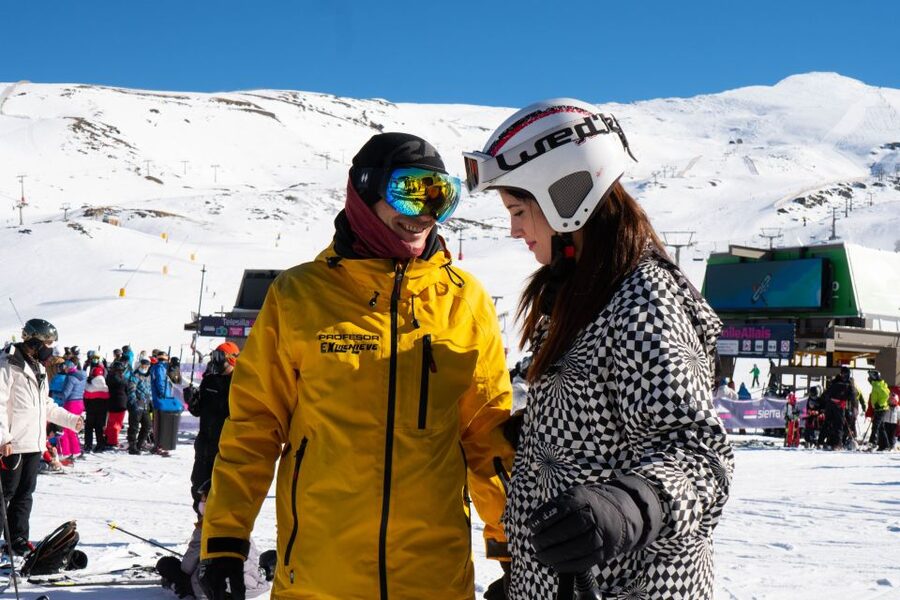 Sierra Nevada: Ski or Snowboard Lesson with Instructor - What this Sierra Nevada lesson really offers