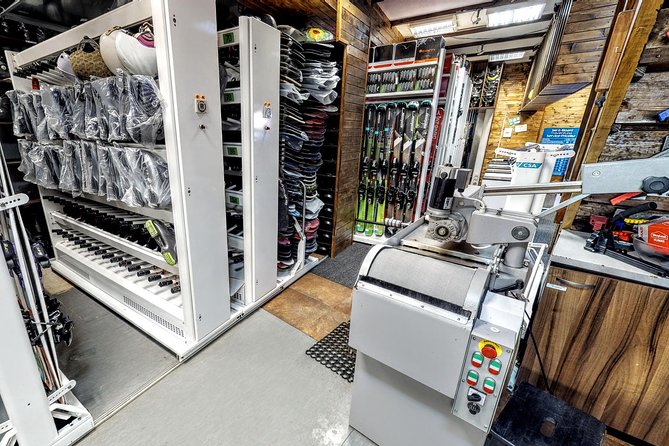 Ski and Snowboard Equipment servicing in Bansko - Arriving at Pirin Street 92E in Bansko