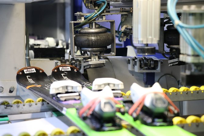 Ski and Snowboard Equipment servicing in Bansko - Who should book this service?
