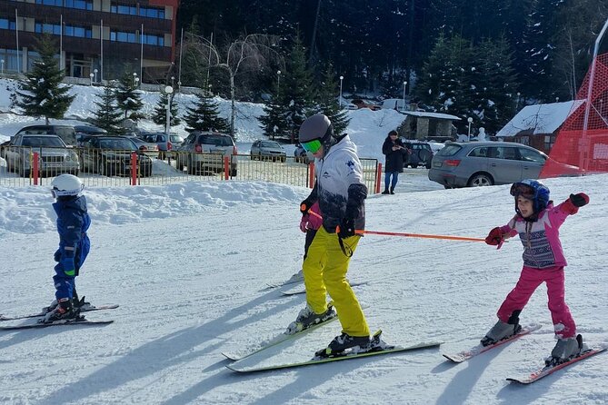 Ski and Snowboard lessons- Borovets ski resort - A careful route from nursery slope to blue run