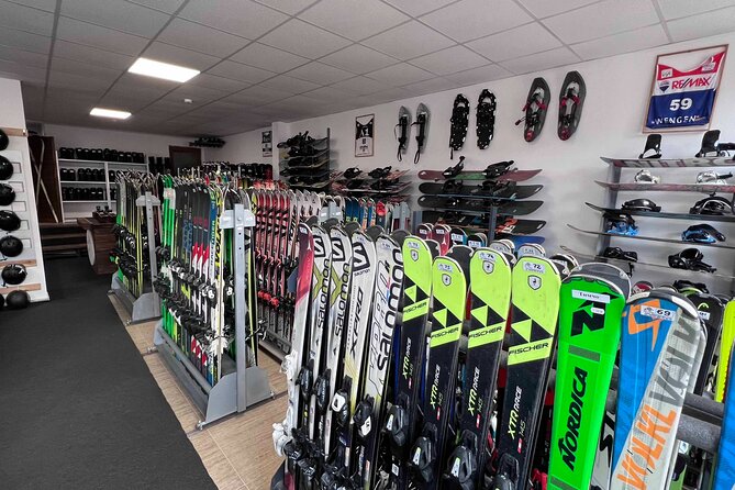Ski and Snowboard Rental in Bansko - Staff service, including Diana and Dmitry