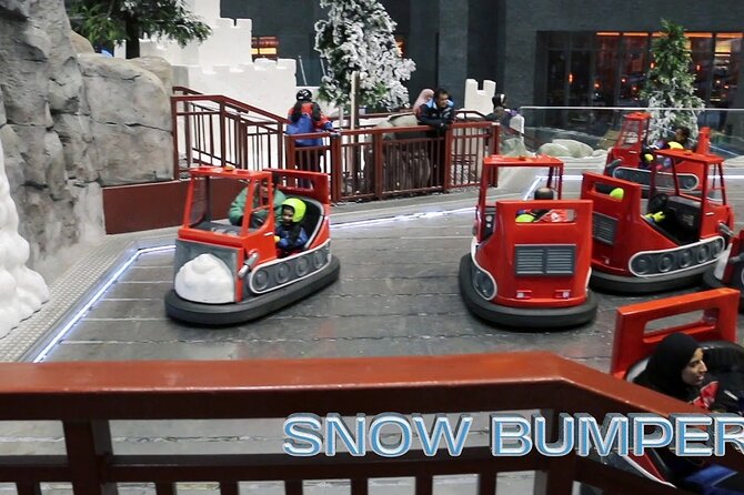 Ski Dubai Snow Park Tickets - Chairlifts, slopes, and learning to ski
