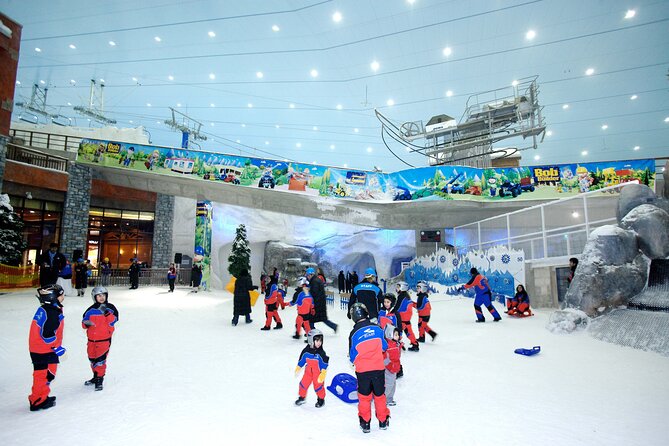 Ski Dubai Snow Plus admission Ticket - Snow gear, clothing, and the equipment queue