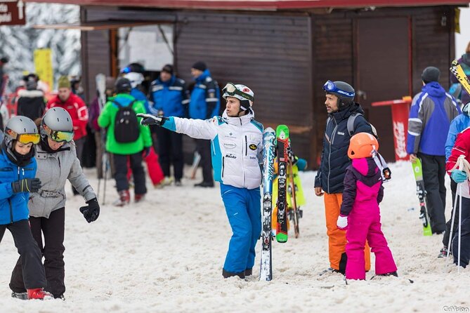 Ski & snowboard lessons on Poiana Brasov- Full Private day tour from Brasov - The real price of the experience