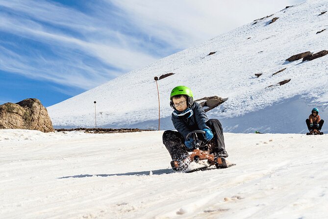 Skiing in Farellones Park: Ski Tickets, Lessons, Transportation and More - Ski lessons for children and adults